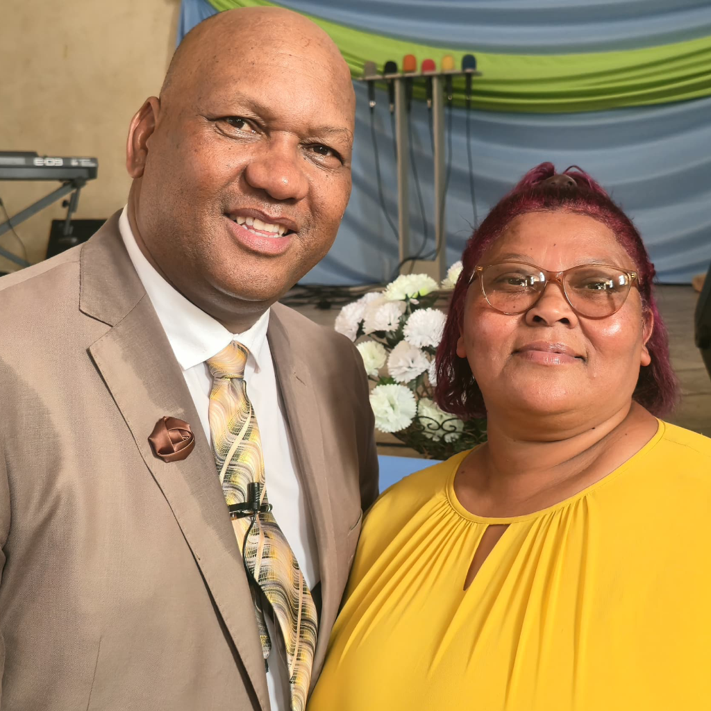 Senior Pastor Reginald and Pastor Lizette Hendricks
